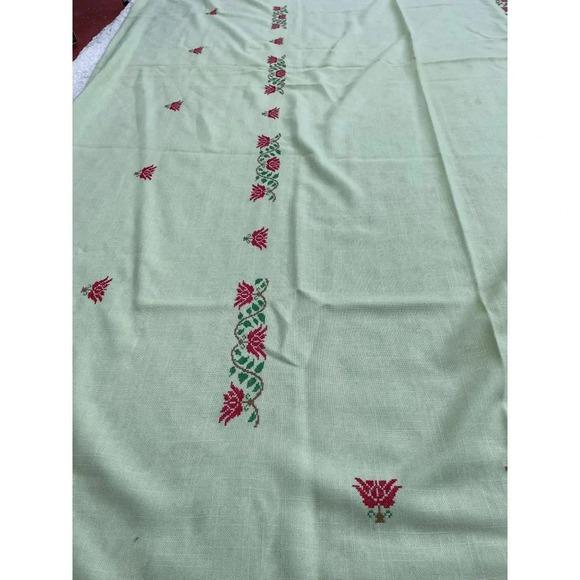58x67 Handmade Needlepoint Cross Stitch Flower Cotton Table Cloth Light Green - Picture 11 of 12